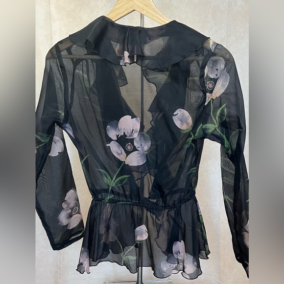 Sheer Ruffle Floral Top - Picture 2 of 3